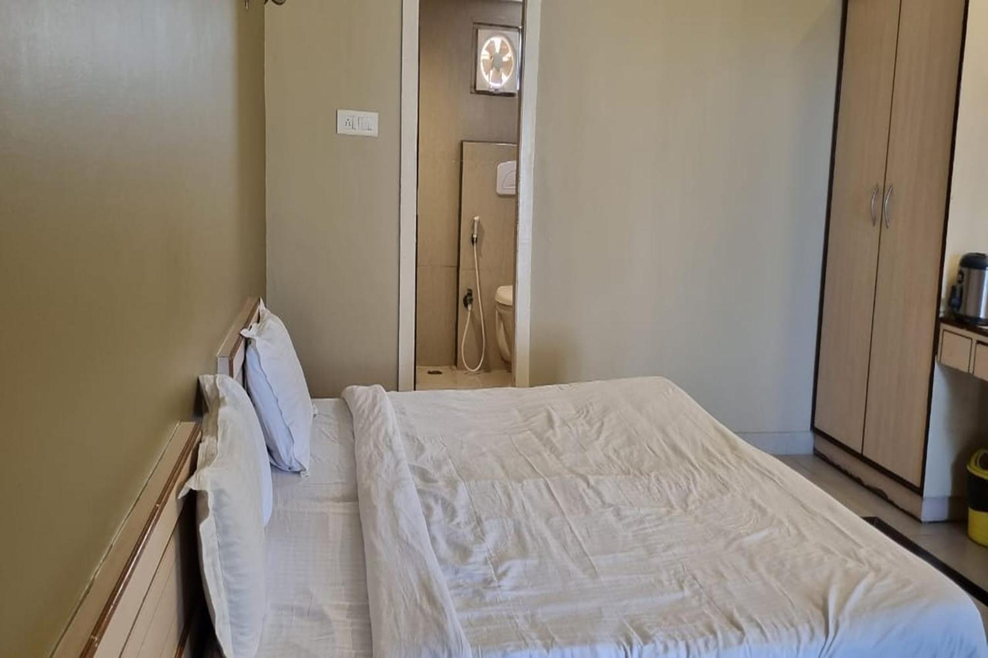 Rupis Resort Near Udaipur Airport Dabok Eksteriør bilde