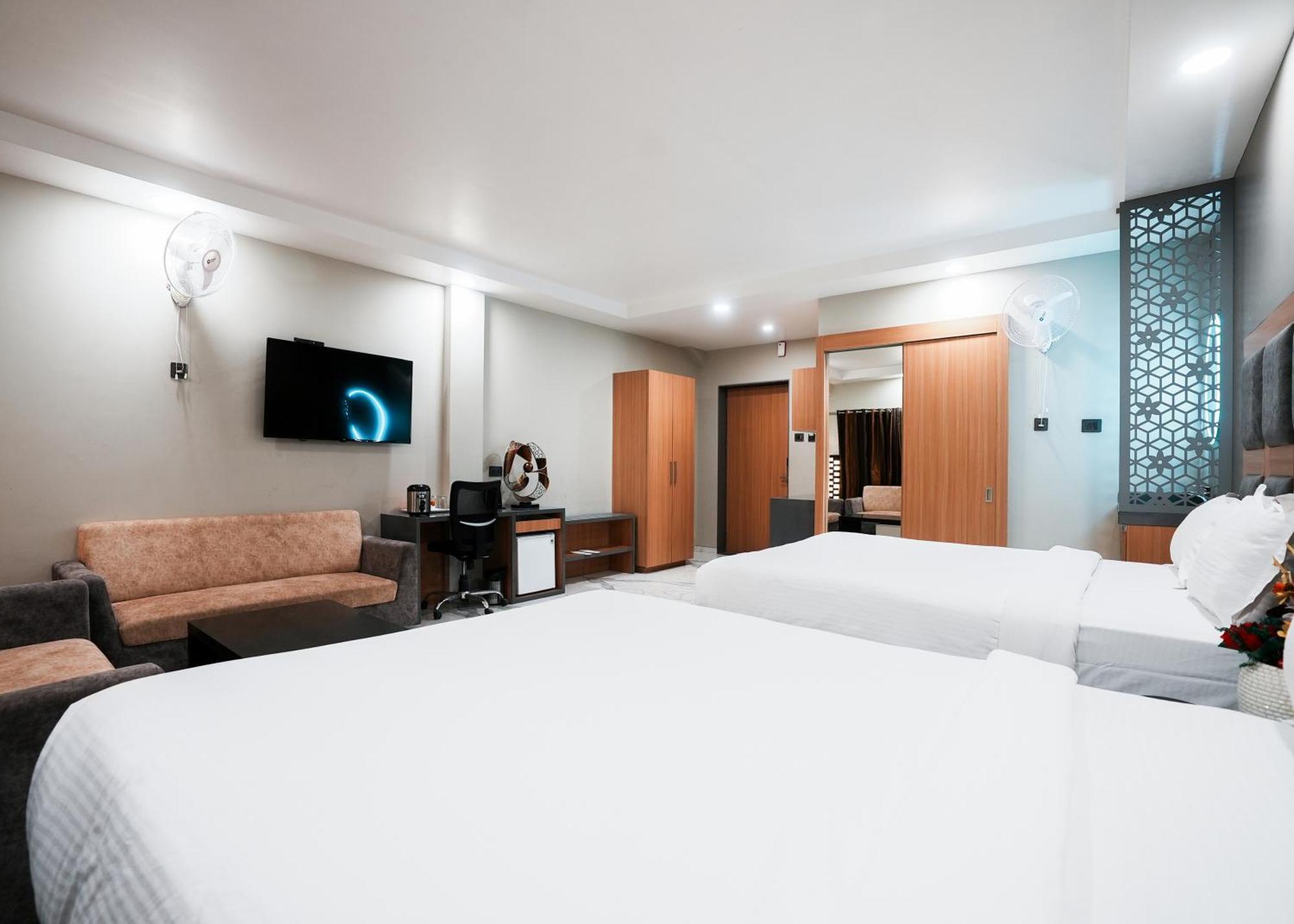 Rupis Resort Near Udaipur Airport Dabok Eksteriør bilde