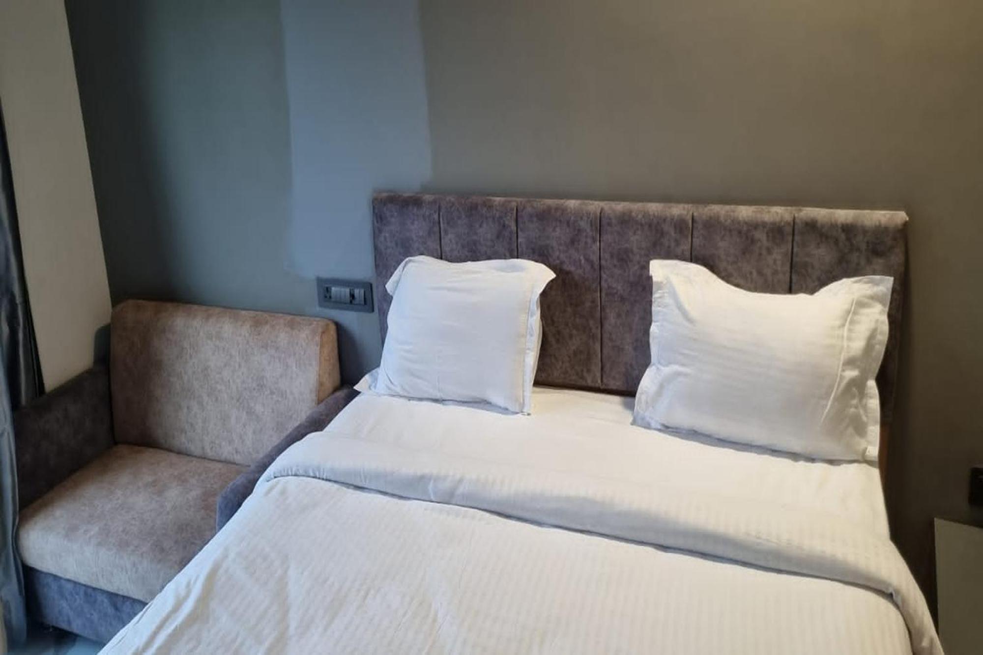 Rupis Resort Near Udaipur Airport Dabok Eksteriør bilde