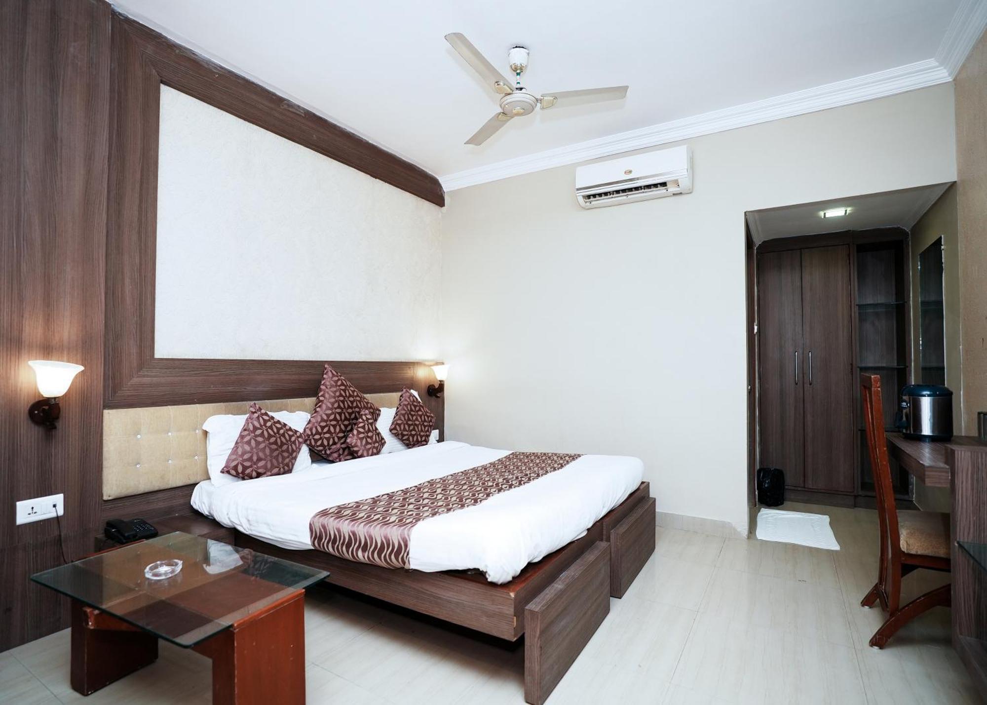 Rupis Resort Near Udaipur Airport Dabok Eksteriør bilde