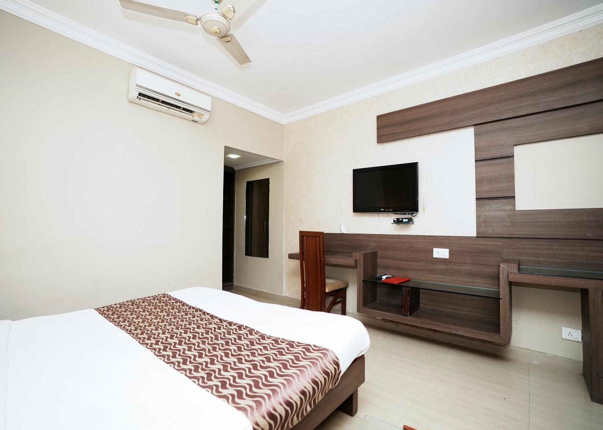 Rupis Resort Near Udaipur Airport Dabok Eksteriør bilde