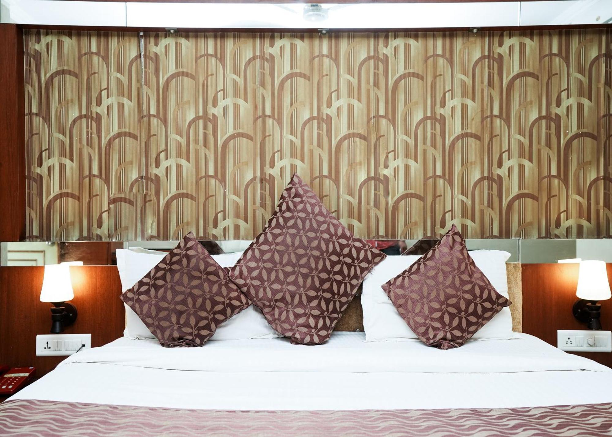 Rupis Resort Near Udaipur Airport Dabok Eksteriør bilde